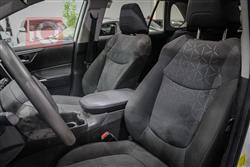 تۆیۆتا ڕاڤ 4